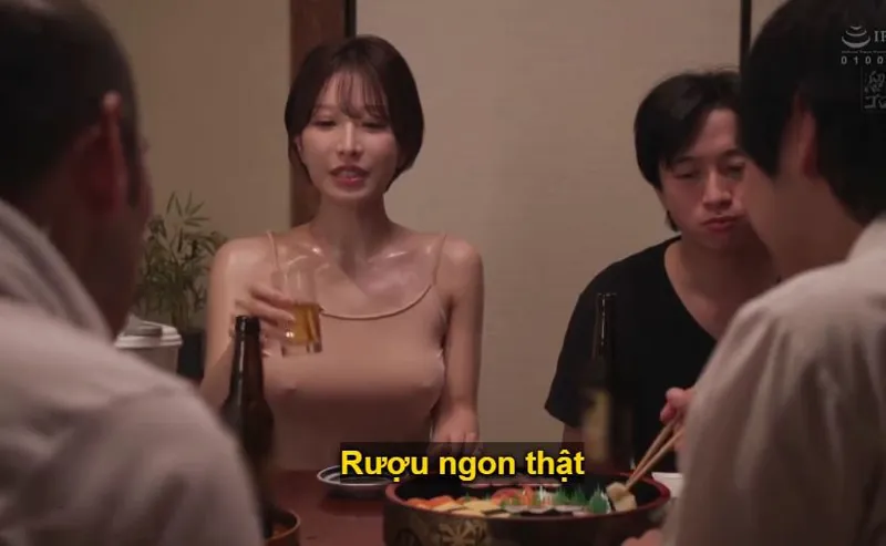Bà xã gạ đụ cả gia đình anh xã vì gã chồng dẫn về quê rồi bỏ bê nứng lồn sml